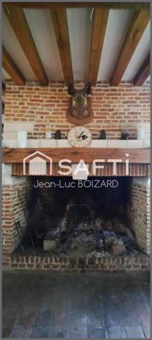 CHÂTEAU DU XIV, XV, XIX SIÈCLE AVEC 17 HECTARES