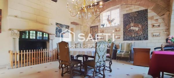 CHÂTEAU DU XIV, XV, XIX SIÈCLE AVEC 17 HECTARES