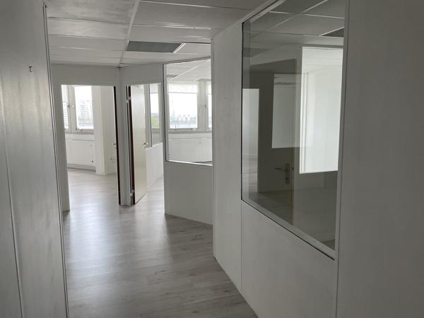 Bureaux à louer à Osny surfaces divisibles dès 89 m² et services à proximité