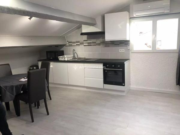 Location Appartement 1 pièces 27 m2 à La Seyne-sur-Mer