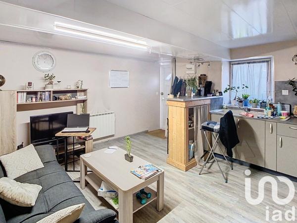 Longère 7 pièces de 207 m² à Les Bordes (89500)