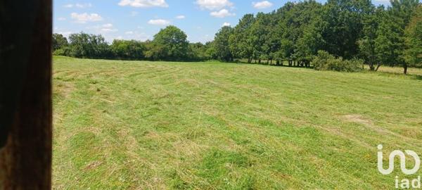 Longère 7 pièces de 207 m² à Les Bordes (89500)