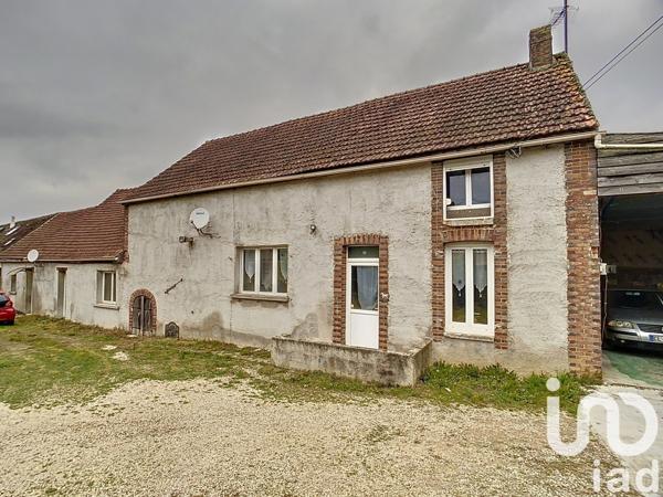 Longère 7 pièces de 207 m² à Les Bordes (89500)