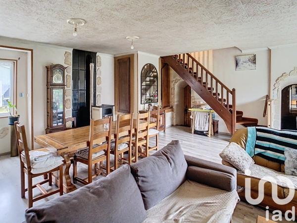 Longère 7 pièces de 207 m² à Les Bordes (89500)