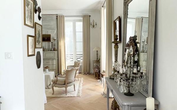 Maison à vendre    7 pièces • 342 m2 Niort