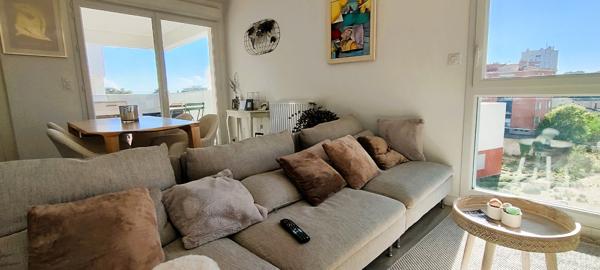 Toulouse: Beau T3 avec terrasse parking et climatisation