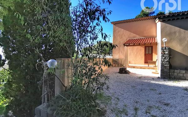 Maison à vendre    6 pièces •  Toulon