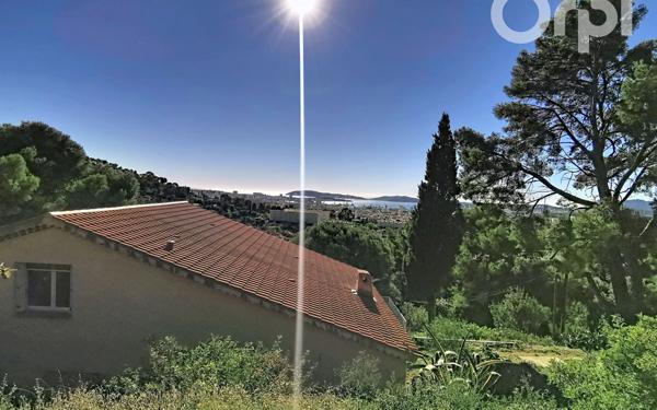 Maison à vendre    6 pièces •  Toulon
