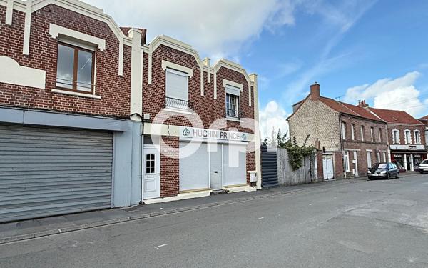 Immeuble à vendre    4 pièces • 140 m2 Bruay-la-Buissière