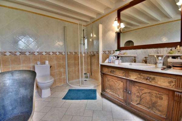 Maison à vendre 6 pièces de 205 m²