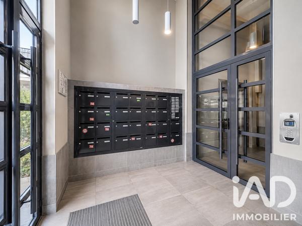 Appartement à vendre 3 pièces 54,47 m² Villecresnes