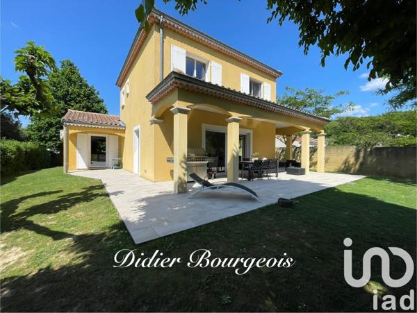 Maison 8 pièces de 185 m² à Valence (26000)