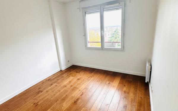 Appartement à louer    3 pièces •  Rosny-sous-Bois