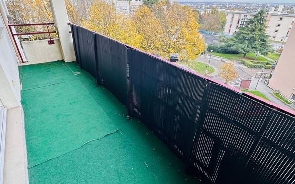 Appartement à louer    3 pièces •  Rosny-sous-Bois