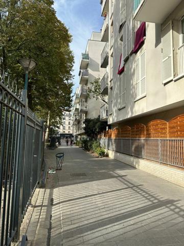 Appartement à vendre    4 pièces • 76,29 m2 Pantin