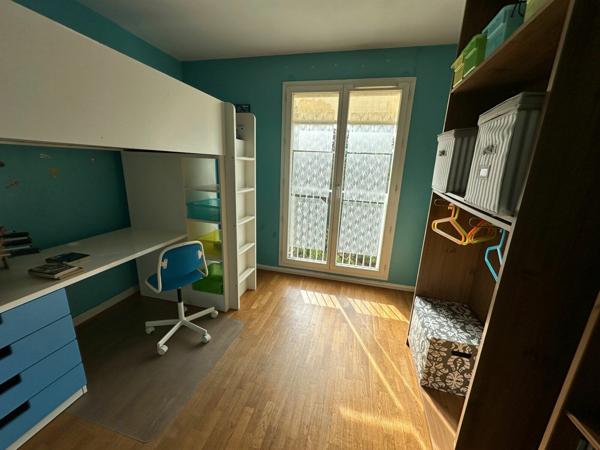 Appartement à vendre    4 pièces • 76,29 m2 Pantin