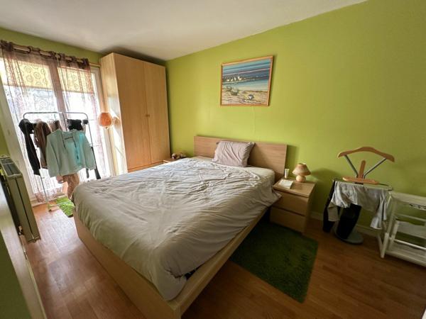 Appartement à vendre    4 pièces • 76,29 m2 Pantin