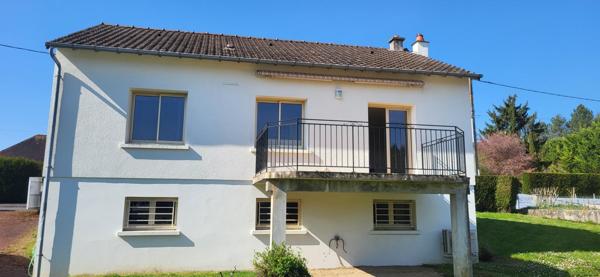 Proche centre la Roche-Posay maison très bon état