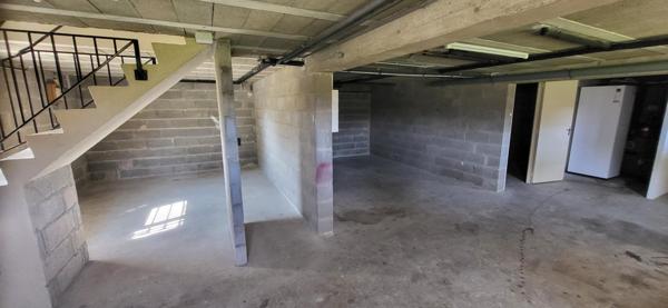 Proche centre la Roche-Posay maison très bon état