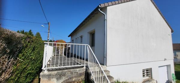 Proche centre la Roche-Posay maison très bon état