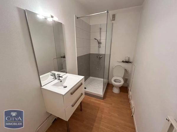Appartement à louer 1 pièce 31.18m²