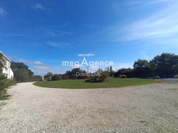 Maison à CHALLANS, 85300 - 7 pièces 281m²