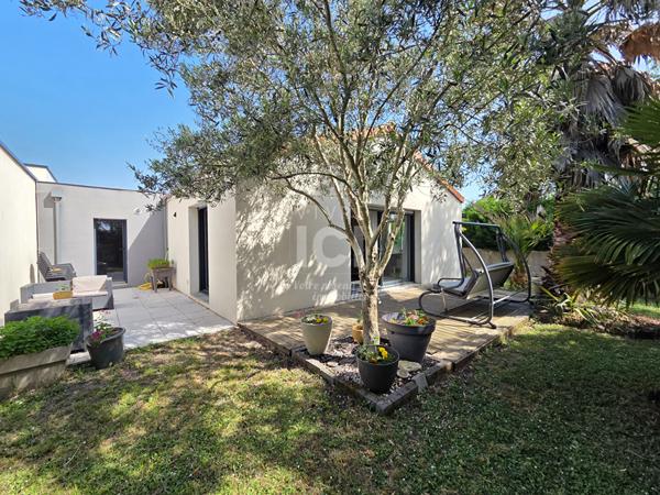 Maison - 4 pièces - 82 m²