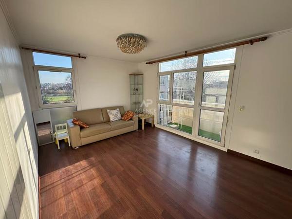 Appartement Maisons-Laffitte - 3 pièce(s) 56 m2 €286 000 ** - Référence 13169