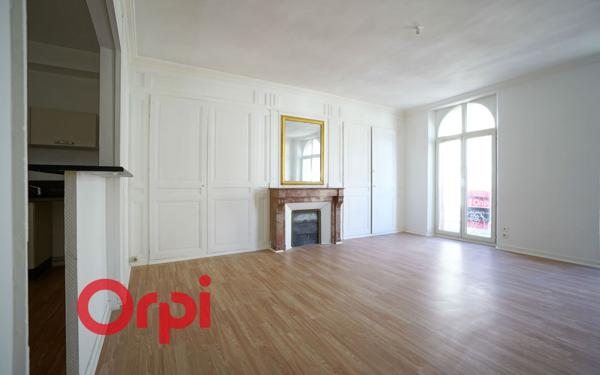 Appartement à louer    3 pièces •  Bernay