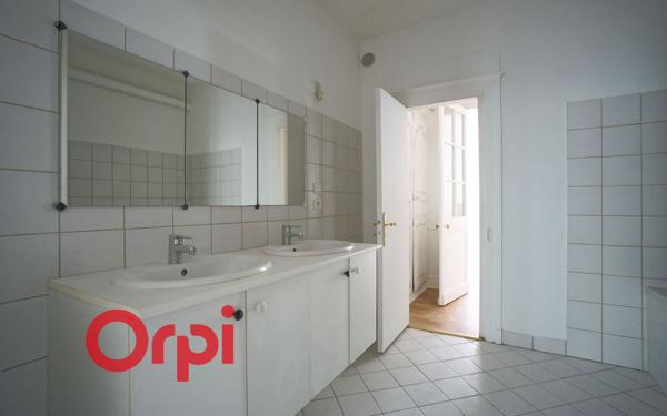 Appartement à louer    3 pièces •  Bernay