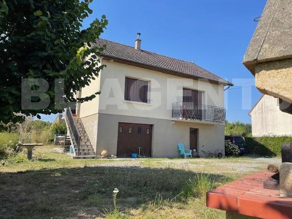 En exclusivité!! Maison traditionnelle à Bessé-sur-Braye sur terrain de 2700 m2