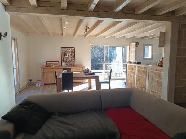 Dans le quartier du lac de St Père sur Nivelle