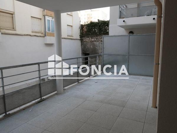 Location Appartement 3 pièces 64.9 m² - 44 - 46 RUE DE BEAUCAIRE Nimes 30000