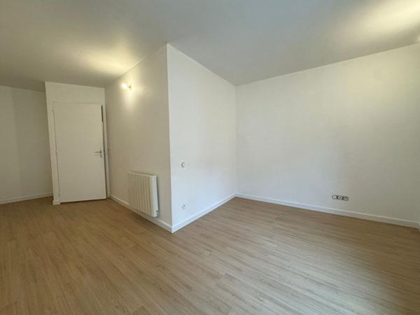 Maison de ville sur 3 niveaux, Mayenne - T4 - sans extérieur