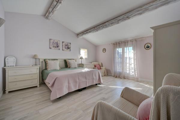 Vente Maison de luxe Aix-en-Provence 8 Pièces 201 m²