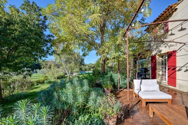 Vente Maison de luxe Aix-en-Provence 8 Pièces 201 m²