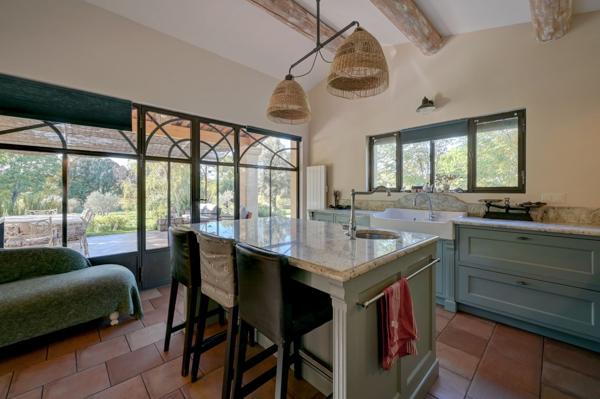 Vente Maison de luxe Aix-en-Provence 8 Pièces 201 m²