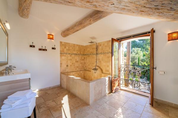 Vente Maison de luxe Le Castellet 20 Pièces 900 m²