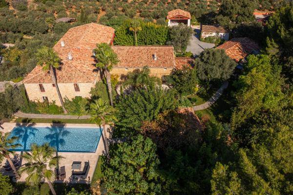 Vente Maison de luxe Le Castellet 20 Pièces 900 m²