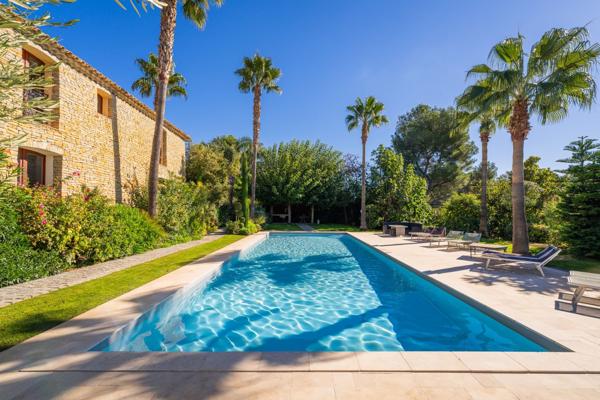 Vente Maison de luxe Le Castellet 20 Pièces 900 m²