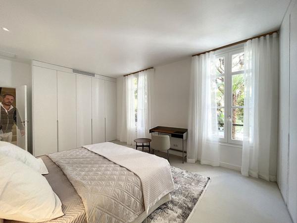 Cannes Banane - Appartement 4 pièces 131.23 m² - Terrasse 110m² - Garage