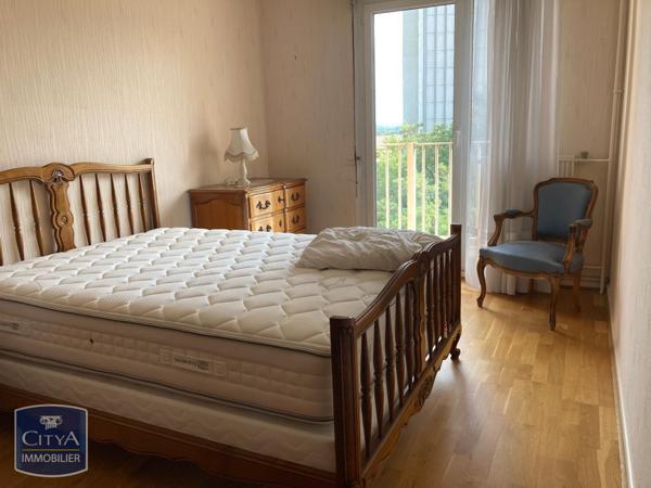 Appartement à louer 5 pièces 107.01m²