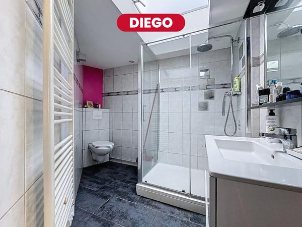DIEGO - 35 m2 - T2 - rue Brûle Maison