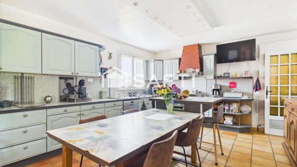 Coup de cœur assuré – Maison familiale de 234 m² avec piscine – Prestations rares – À 8 min de Bellac