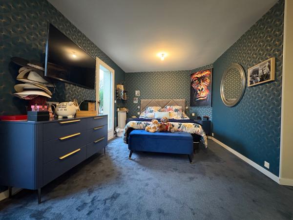 Maison lumineuse 7 pièces  avec Jacuzzi