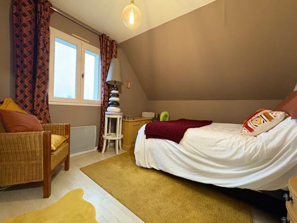 Maison lumineuse 7 pièces  avec Jacuzzi