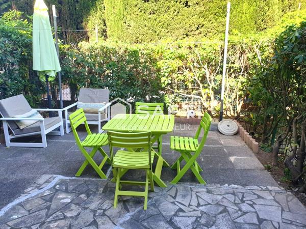 Studio cabine climatisé en rez de jardin avec terrasse