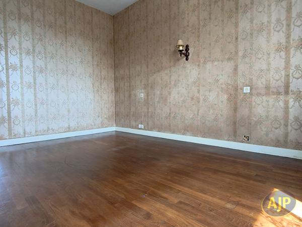 Maison à vendre Pace - 4 pièces, 160m² avec 3 chambre(s) à 366 000€ - AJP Immobilier Pacé