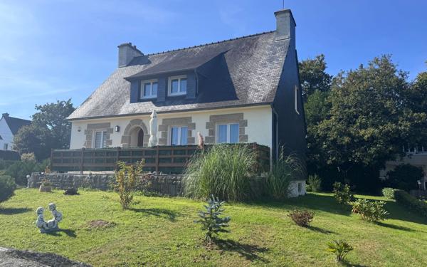 Maison à vendre    5 pièces • 113,16 m2 Plouguernével