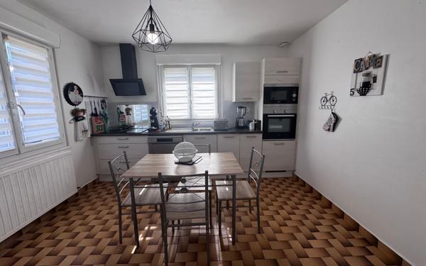 Maison à vendre    5 pièces • 113,16 m2 Plouguernével